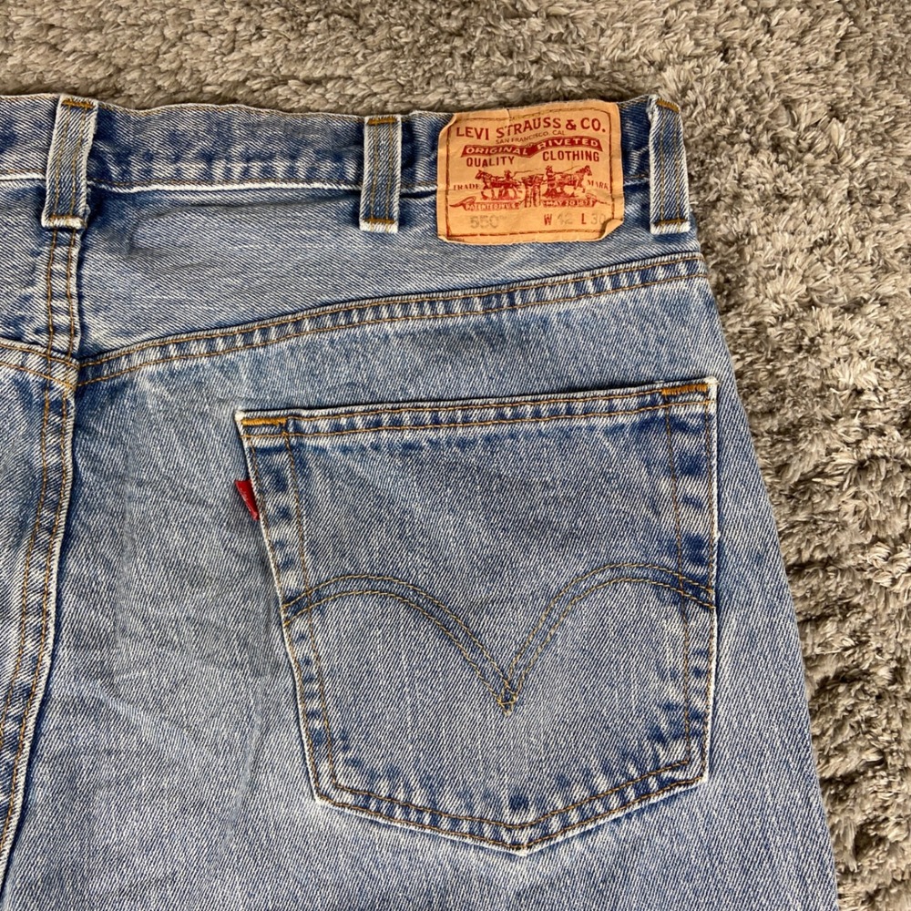 Vintage Levi's 550 Jeans Men 42x30 Blue Denim Relaxed Fit Baggy Light Wash Y2k